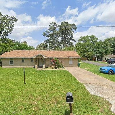 300 Moss Hill Ln, Conroe, TX 77303