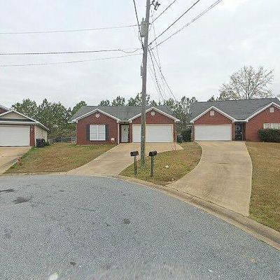 300 Sunny Ln, Phenix City, AL 36869