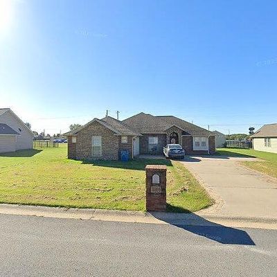 3009 Fairway Cir, Neosho, MO 64850