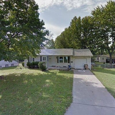 301 Park Ave, Belton, MO 64012