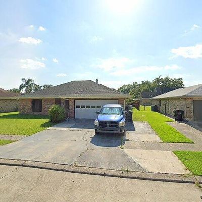 3011 Copasaw Dr, Houma, LA 70364