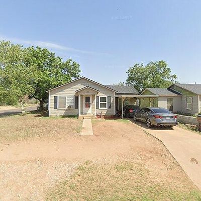 302 E 28 Th St, San Angelo, TX 76903