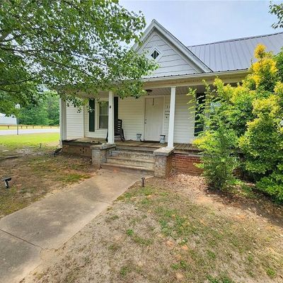 303 Dameron St, Eden, NC 27288