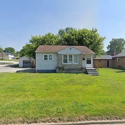 303 Jackson St, Salem, IN 47167