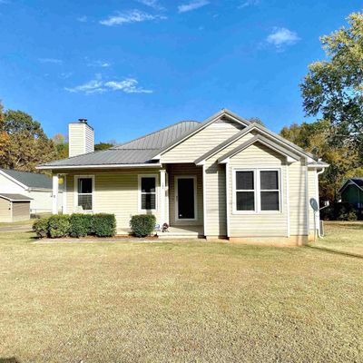 303 Old Big Cove Rd, Brownsboro, AL 35741