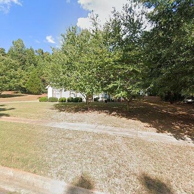 303 Park Chase Ct, Griffin, GA 30224