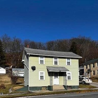 303 W Main St, Everett, PA 15537