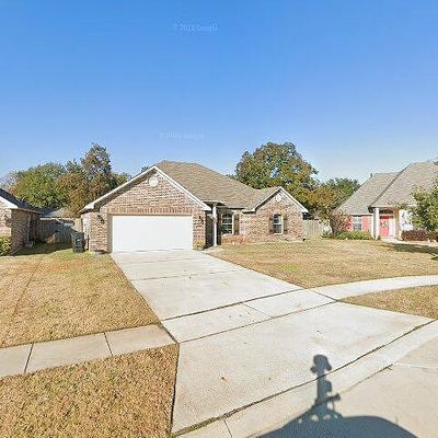 304 Avondale Ln, Bossier City, LA 71112