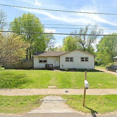 3042 W Hovey St, Springfield, MO 65802