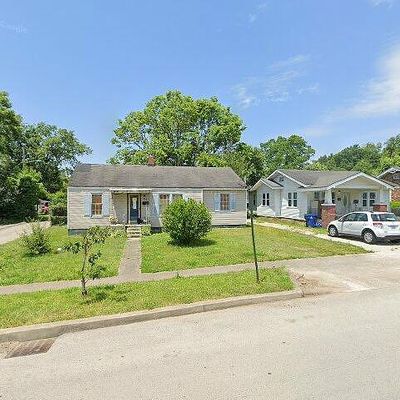 306 Boone St, Berea, KY 40403