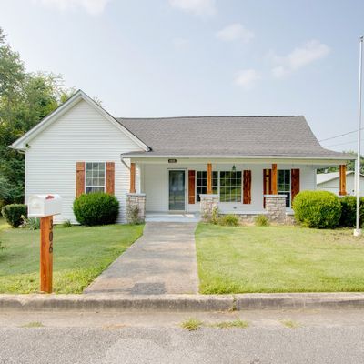 306 Locust St, Alexandria, TN 37012