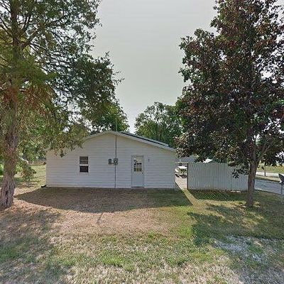 306 W Monroe St, La Grange, MO 63448