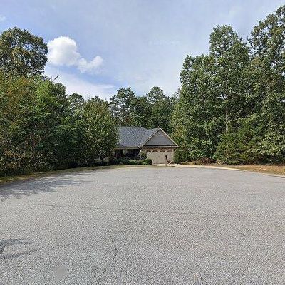 306 Woodcrest Dr, Clarkesville, GA 30523