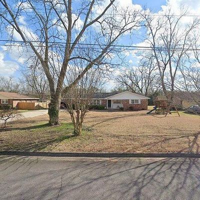 309 Pecan Ave, Fort Valley, GA 31030