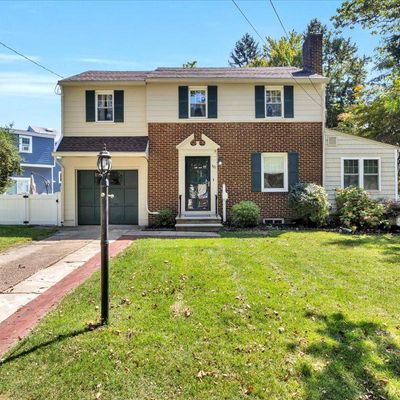 310 W Oakland Ave, Oaklyn, NJ 08107