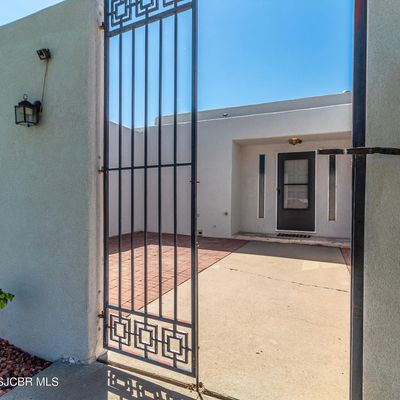 3103 Palomas Cir, Farmington, NM 87401