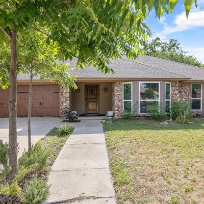 312 Rim Rock Dr, Fort Worth, TX 76108