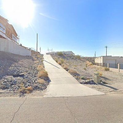 313 Hound Dr, Lake Havasu City, AZ 86404