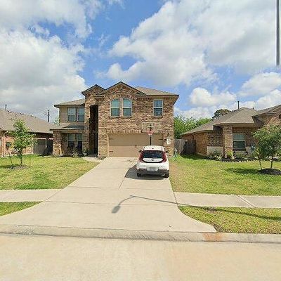 3134 Specklebelly Dr, Baytown, TX 77521