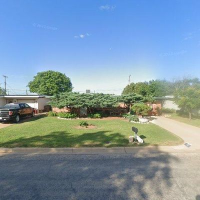 3141 S Oxford Dr, San Angelo, TX 76904