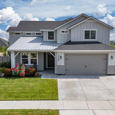 2576 E Lodge Trail Dr, Meridian, ID 83642