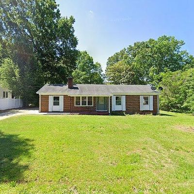 2579 12 Th Ave Sw, Hickory, NC 28602