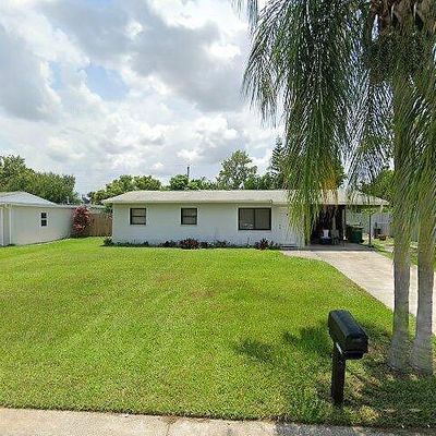 2579 Coventry Rd, Melbourne, FL 32935