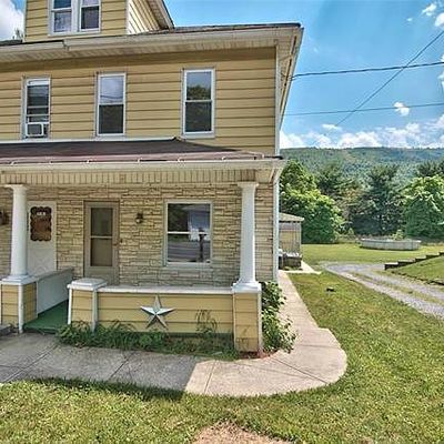 2595 Little Gap Rd, Palmerton, PA 18071