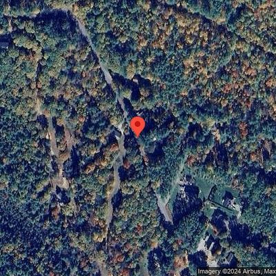 26 Hueber Dr, Sanbornton, NH 03269