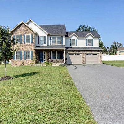 26 Victoria Ct, Shippensburg, PA 17257