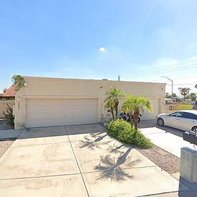 2614 N Doral Cir, Mesa, AZ 85215