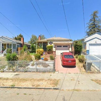 2663 Fisher Ave, Oakland, CA 94605