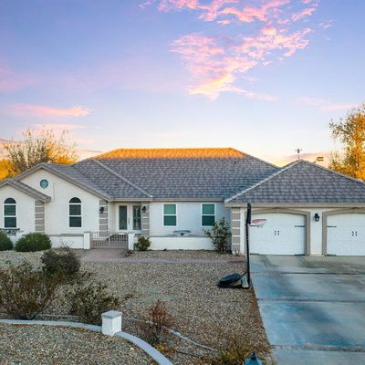 26803 Hitching Post Ln, Helendale, CA 92342