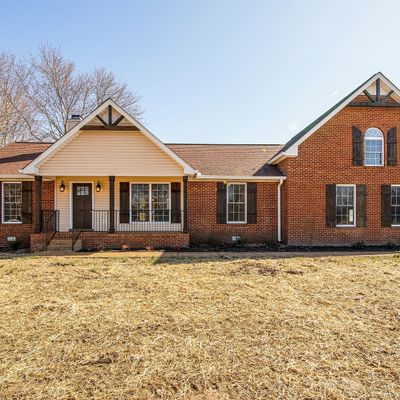 2693 Old Greenbrier Pike, Greenbrier, TN 37073