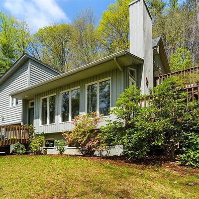 27 Mann Rd, Asheville, NC 28805