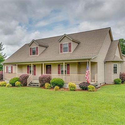 27 Toone Town Ter, Hendersonville, NC 28792