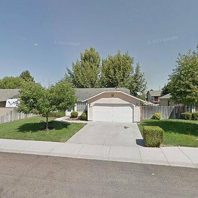 2714 E Mokena Dr, Boise, ID 83716