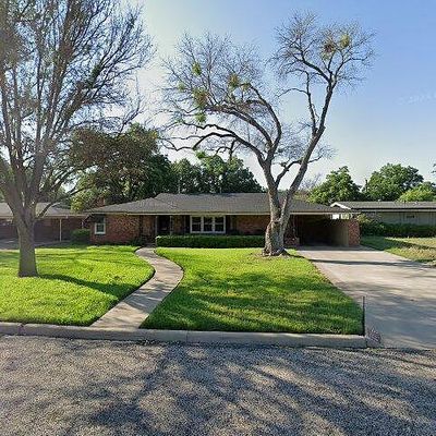 2715 W Twohig Ave, San Angelo, TX 76901