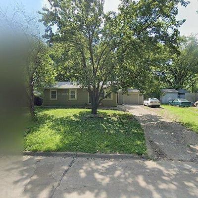 2718 Bonanza St, Lawrence, KS 66046