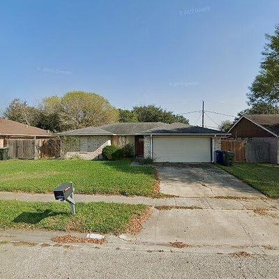 2718 Rockwood St, Corpus Christi, TX 78410