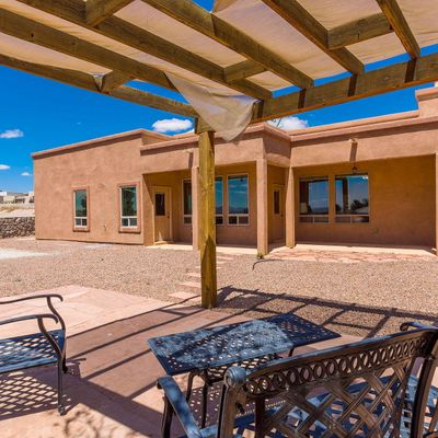 2779 Bitter Creek Ln, Las Cruces, NM 88011