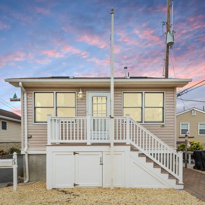 28 E Shell Way, Lavallette, NJ 08735