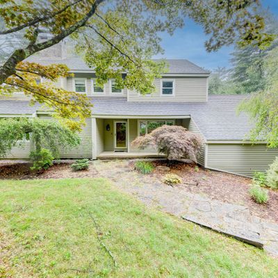 28 Pine Ridge Ln, Mansfield Center, CT 06250