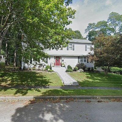 281 Boulder View Dr, Warwick, RI 02886