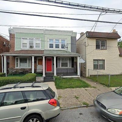 2816 W 6 Th St, Chester, PA 19013