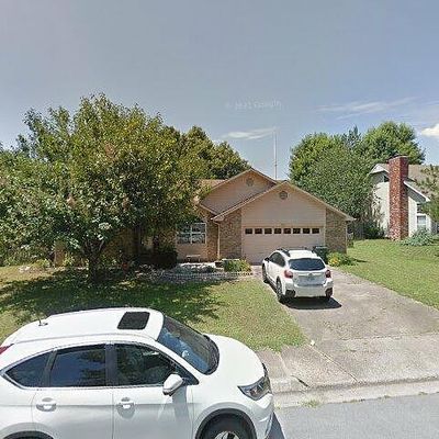 3423 N Nottingham Pl, Fayetteville, AR 72703