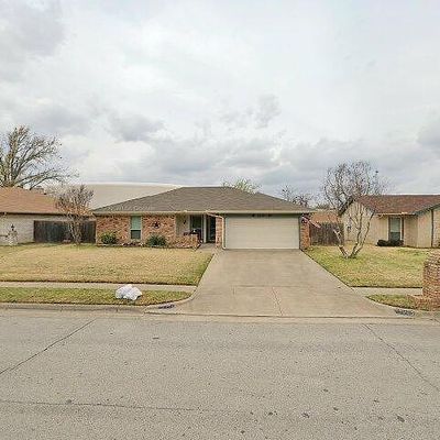 3509 Murphy Dr, Bedford, TX 76021