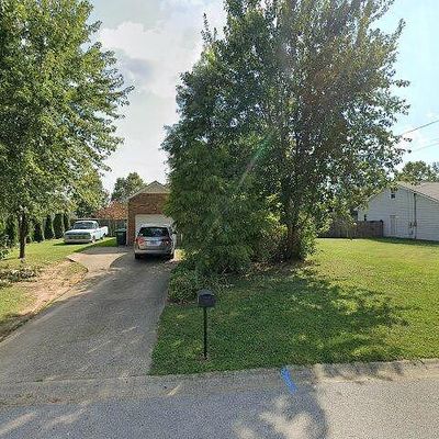 3523 Clearwater Dr, Clarksville, TN 37042