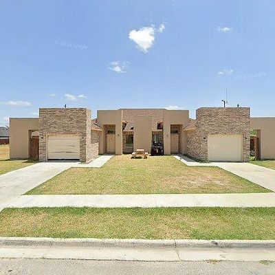 3526 De Los Reyes Dr, Brownsville, TX 78526