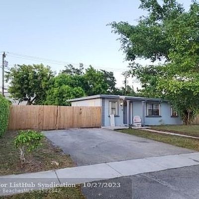 3571 Nw 4 Th St, Lauderhill, FL 33311